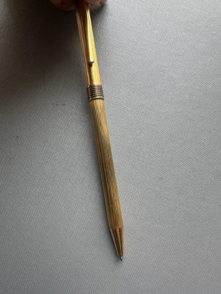 Vintage Aurora Fountain Pen – Collectible Italian Writing Instrument