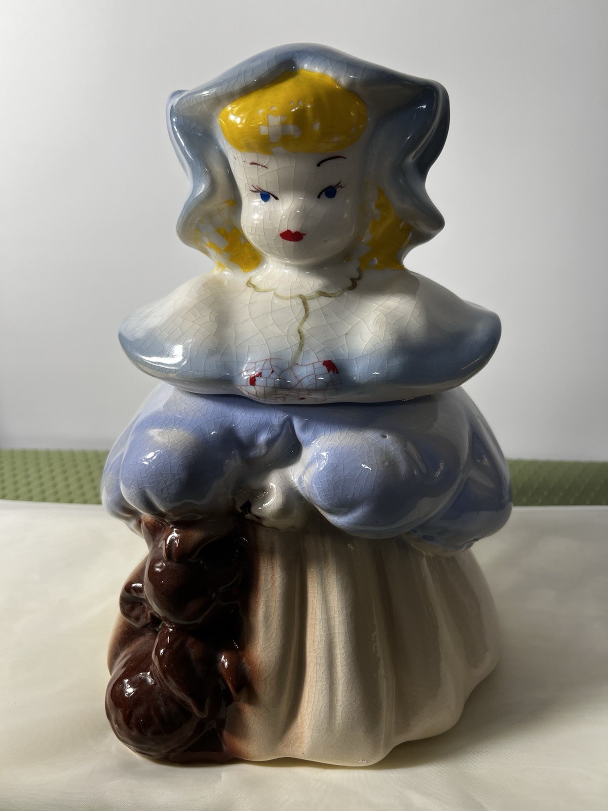 Vintage. McCoy Goldilocks & Bear Cookie Jar Brush McCoy #4748 Rare 11.75\