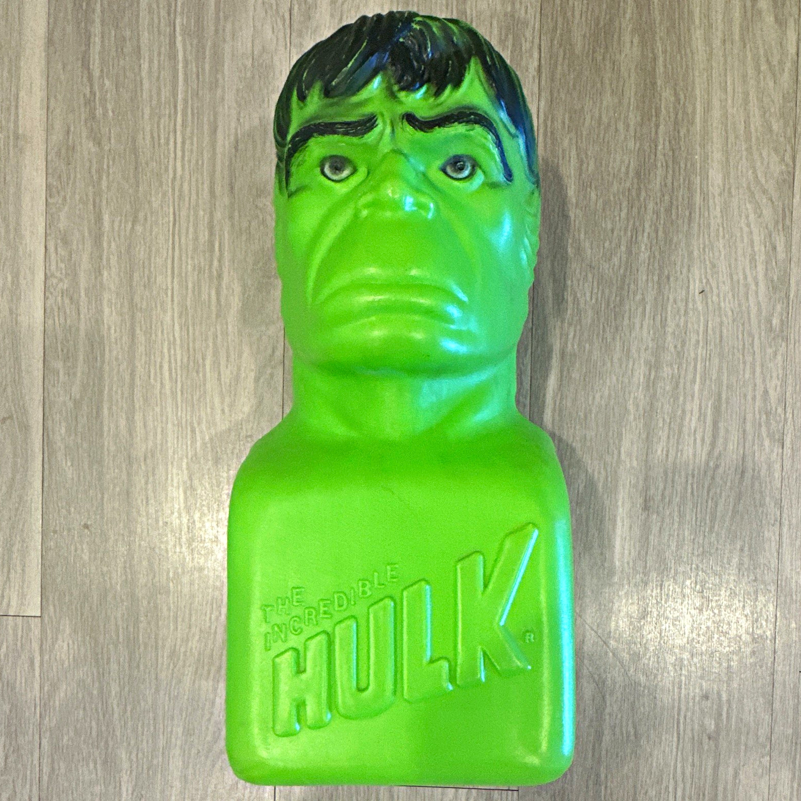 Vintage The Incredible Hulk Green Plastic Piggy Bank w/ Coin Slot 