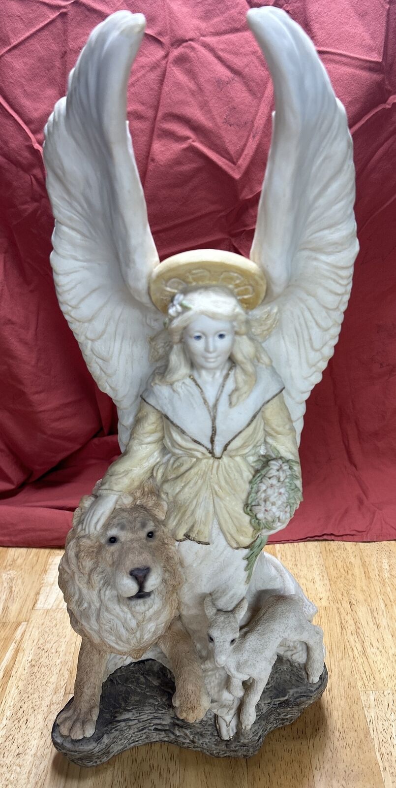 Guardian Angel Lion Lamb 17” United Design Statue 1995 Figurine