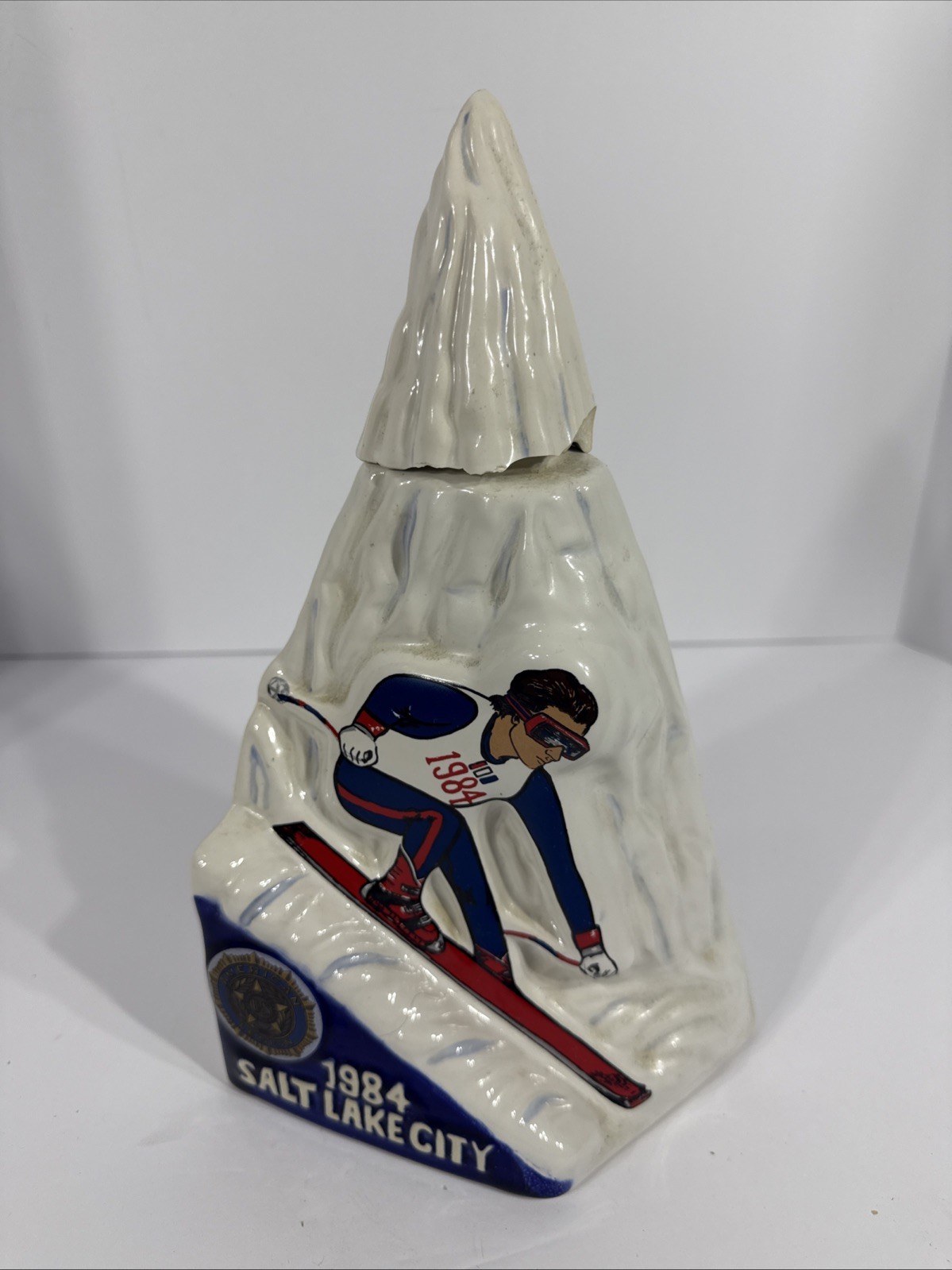 EZRA BROOKS 1984 SALT LAKE CITY SKIING LIQUOR BOTTLE PREOWNED SUPER SHAPE