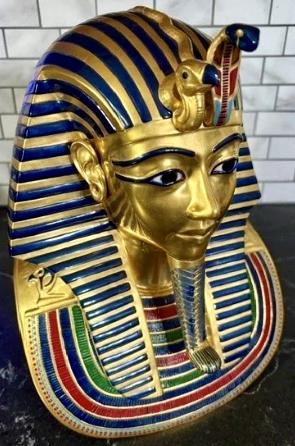BOEHM Porcelain TREASURES of TUTANKHAMUN Exhibition: Gold King Tut  