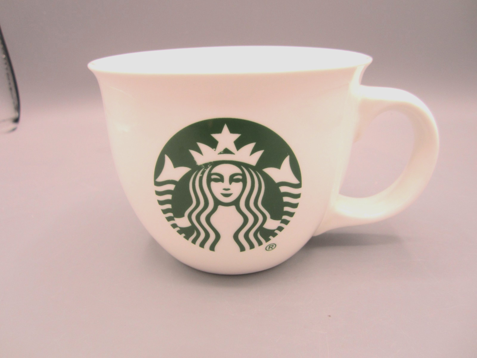 Starbucks White with Green Siren Logo Tea Coffee Mug 14 oz 2015  (137)
