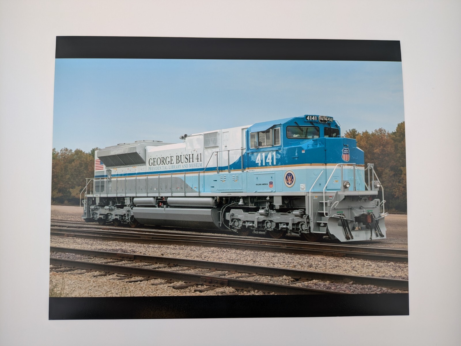 Original 8x10 Photo Of President George Bush 4141 Locomotive Train Engine By... Original 8x10 Photo Of President George Bush 4141 Locomotive Train Engine By...