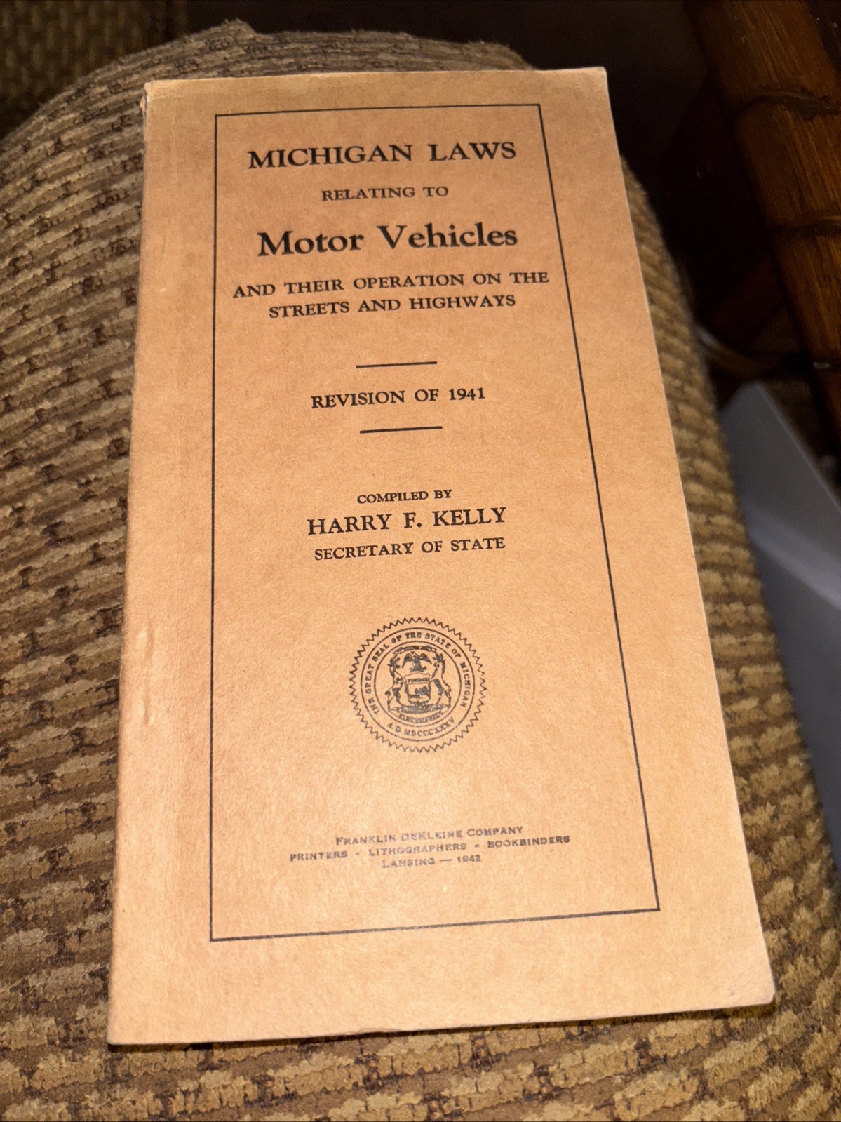 Vtg 1941 Michigan Laws Relating To  MOTOR VEHICLES & Operation On Streets SOS