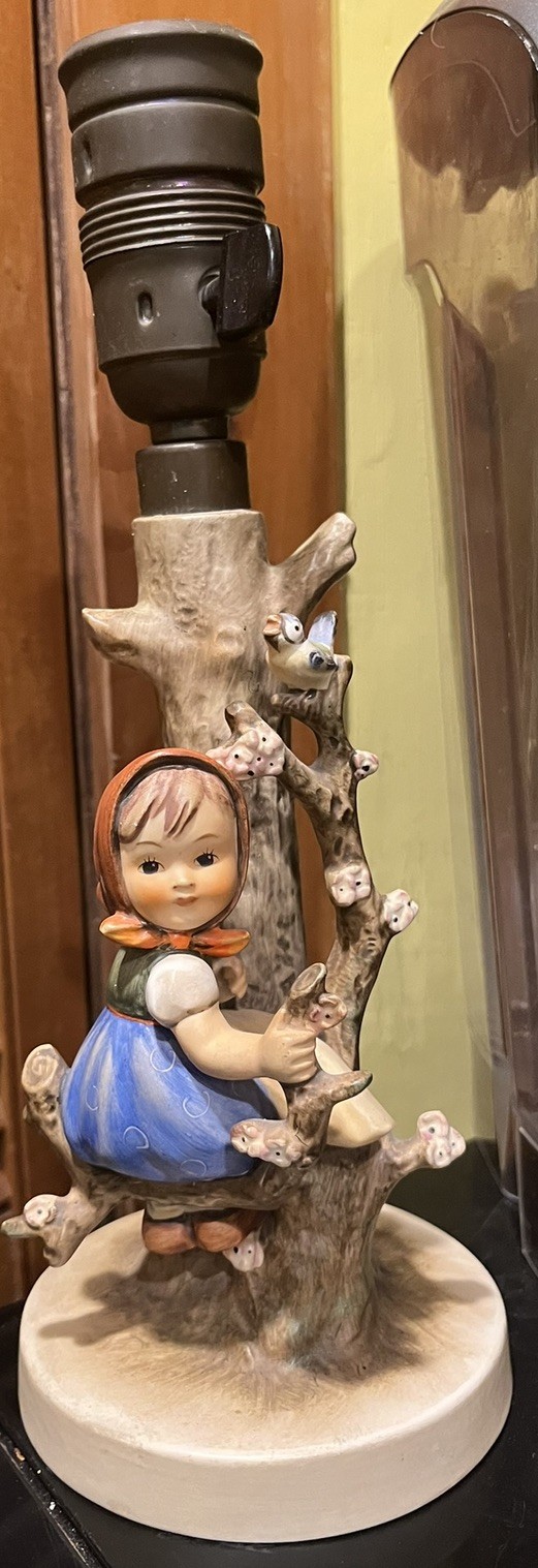 All Original Vintage Goebel Hummel Lamp  Apple TreeGirl 229 TMK 3 Mint Works