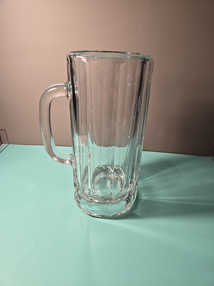 Vintage Thick Heavy Libbey 20oz Beer Mug Very Nice Clear Glass. 7.5in×3in. Used Vintage Thick Heavy Libbey 20oz Beer Mug Very Nice Clear Glass. 7.5in×3in. Used