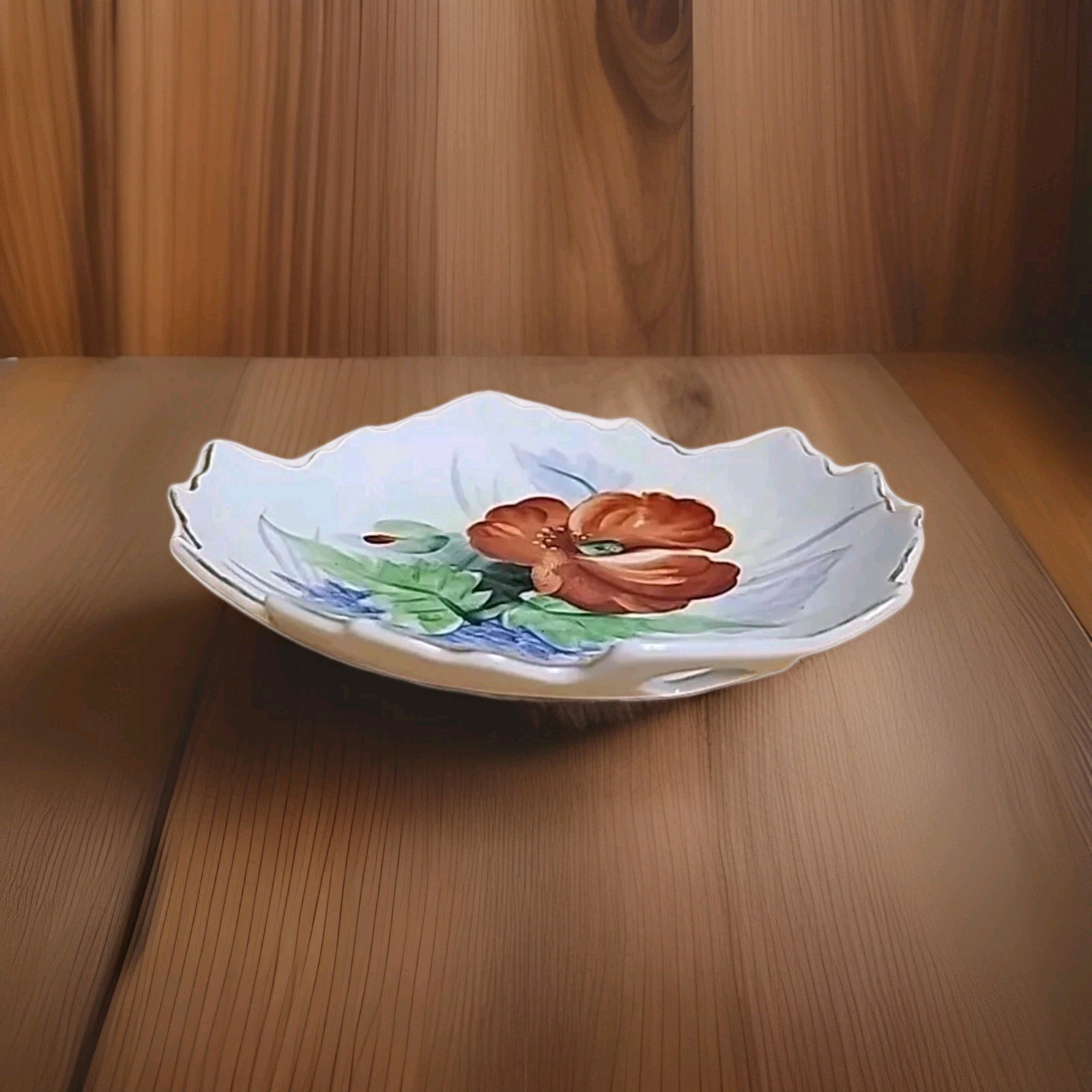 Porcelain Handpainted Leaf-Shaped Dish - Maker Unknown 