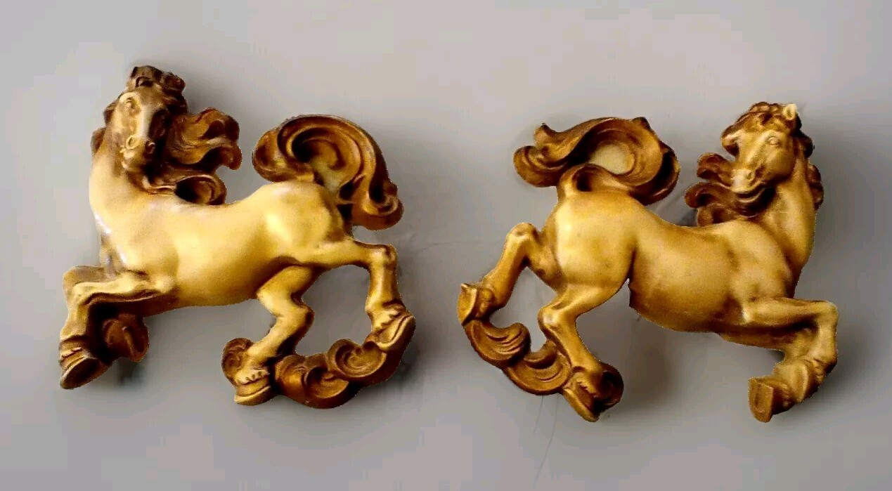 Vintage Horse Set 2 Runny Horses Wall Art Plaque Universal Statuary 9.5\