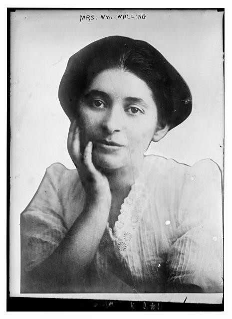 Photo:Mrs. Wm. Walling Portrait 1900s Woman Studio Photograph