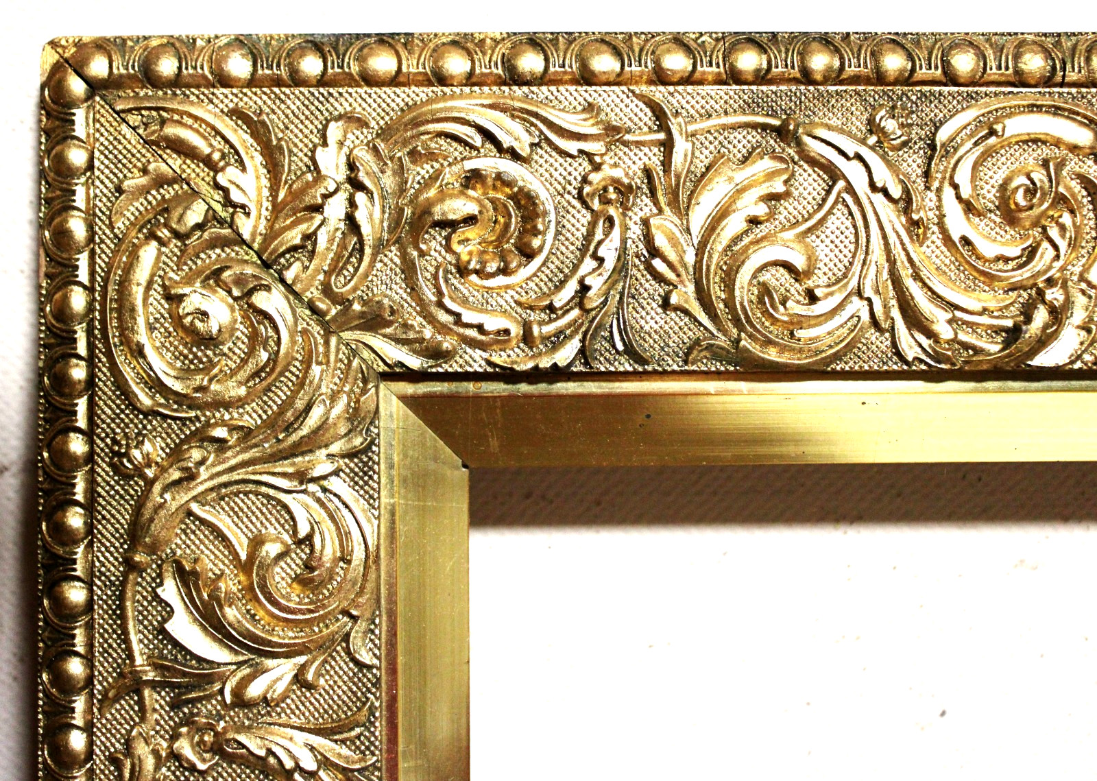 ANTIQUE FITS 11X14\