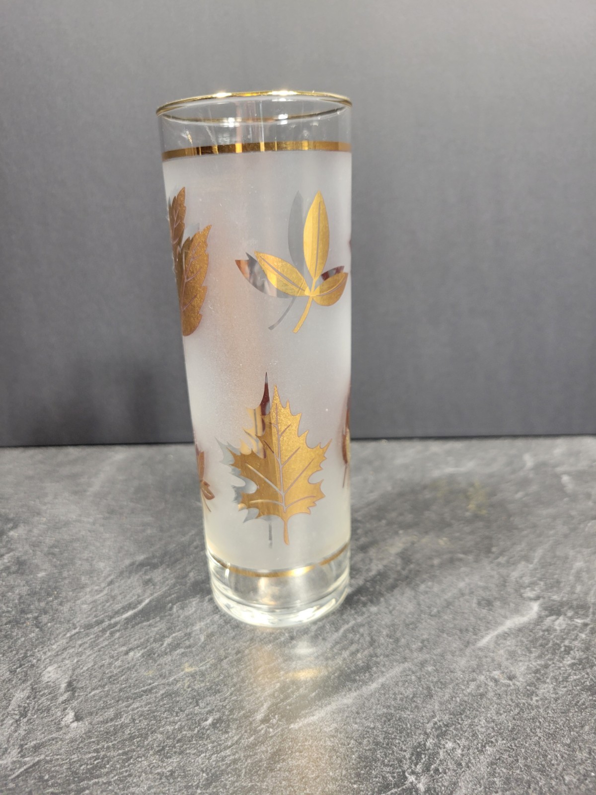 Vintage 1960’s MCM Libbey 22K Gold Leaf Frosted High Ball Glass 