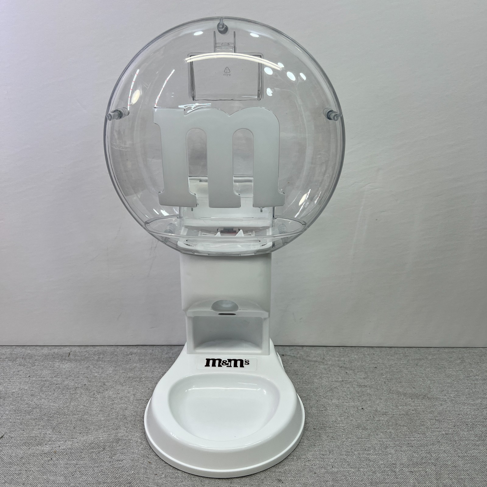 M&M’S WORLD Sensor Motion Activated White Candy Dispenser 2024 Mars New