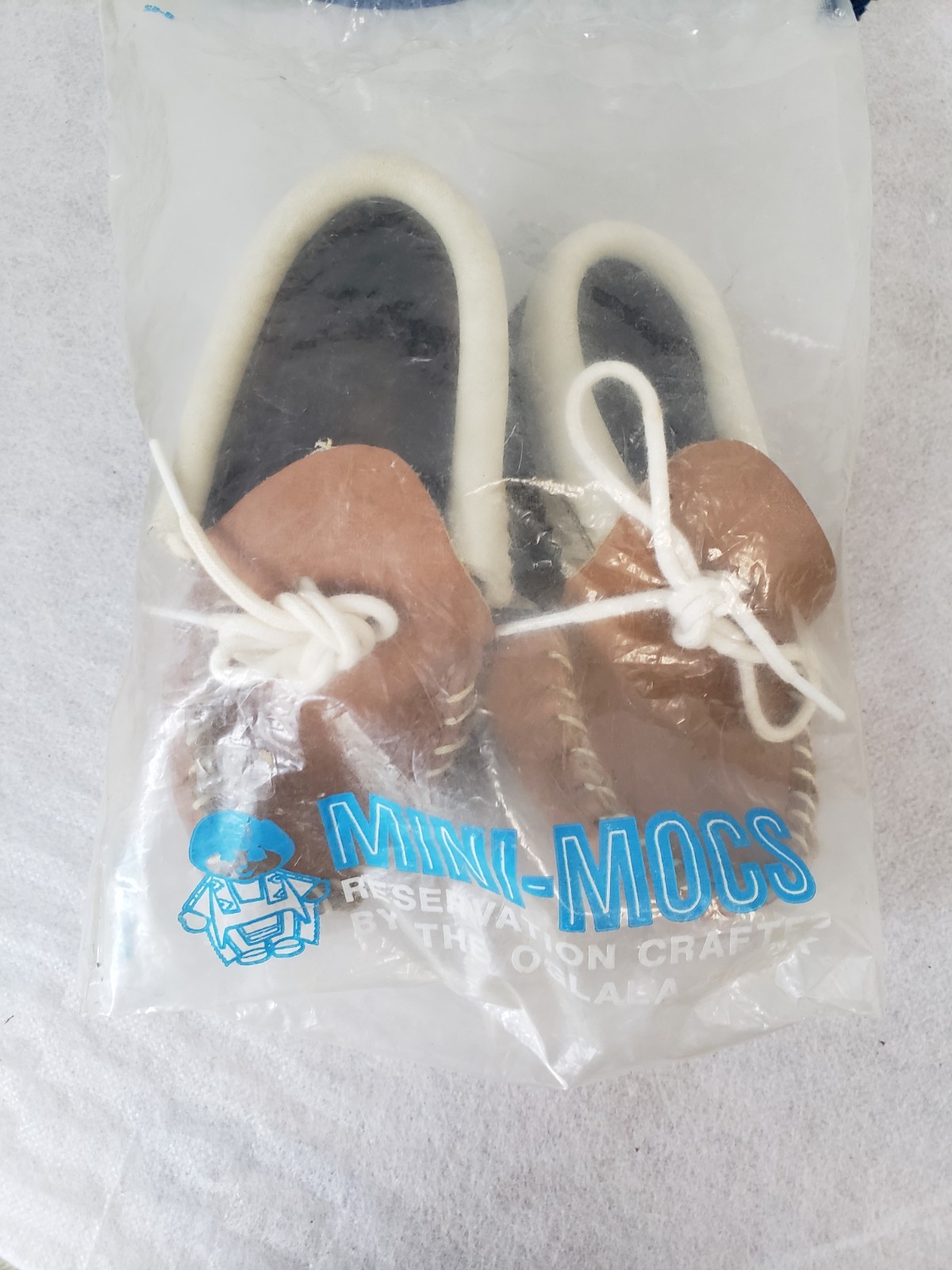 VTG NEW Mini-Moc\'s Reservation Crafted Mocassins by Oglala Sioux w/Original Bag