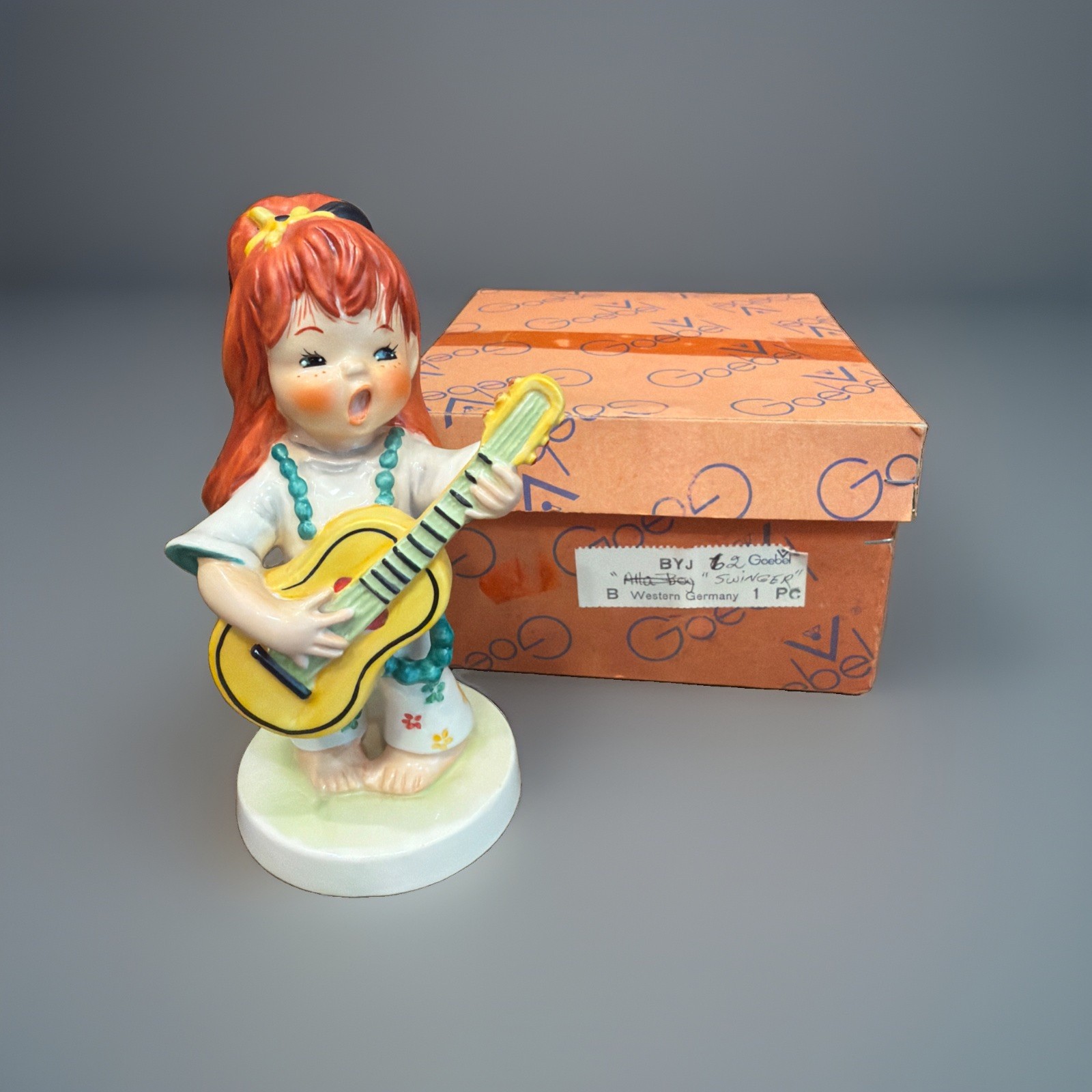 Vintage Goebel Redhead #62 \ Vintage Goebel Redhead #62 \
