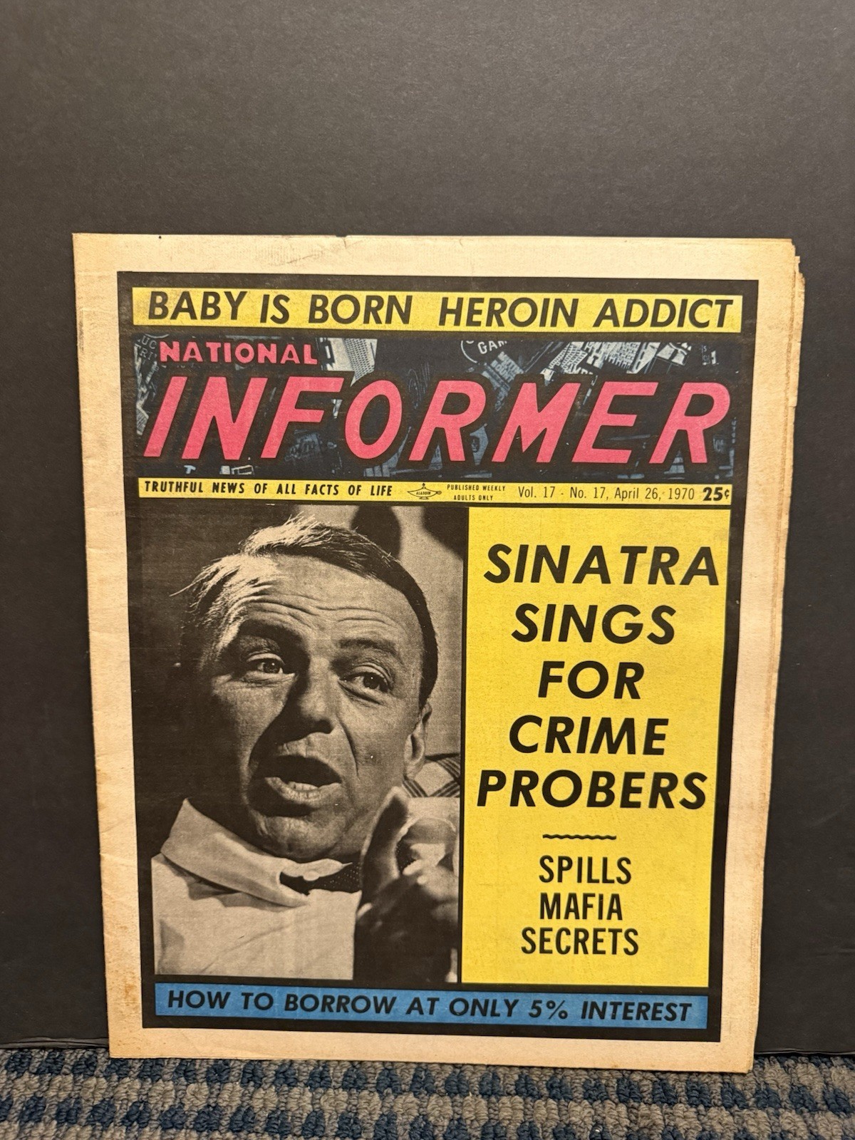 1970 April 26th National Informer Newspaper, Frank Sinatra, Mafia Secret (VRN10C