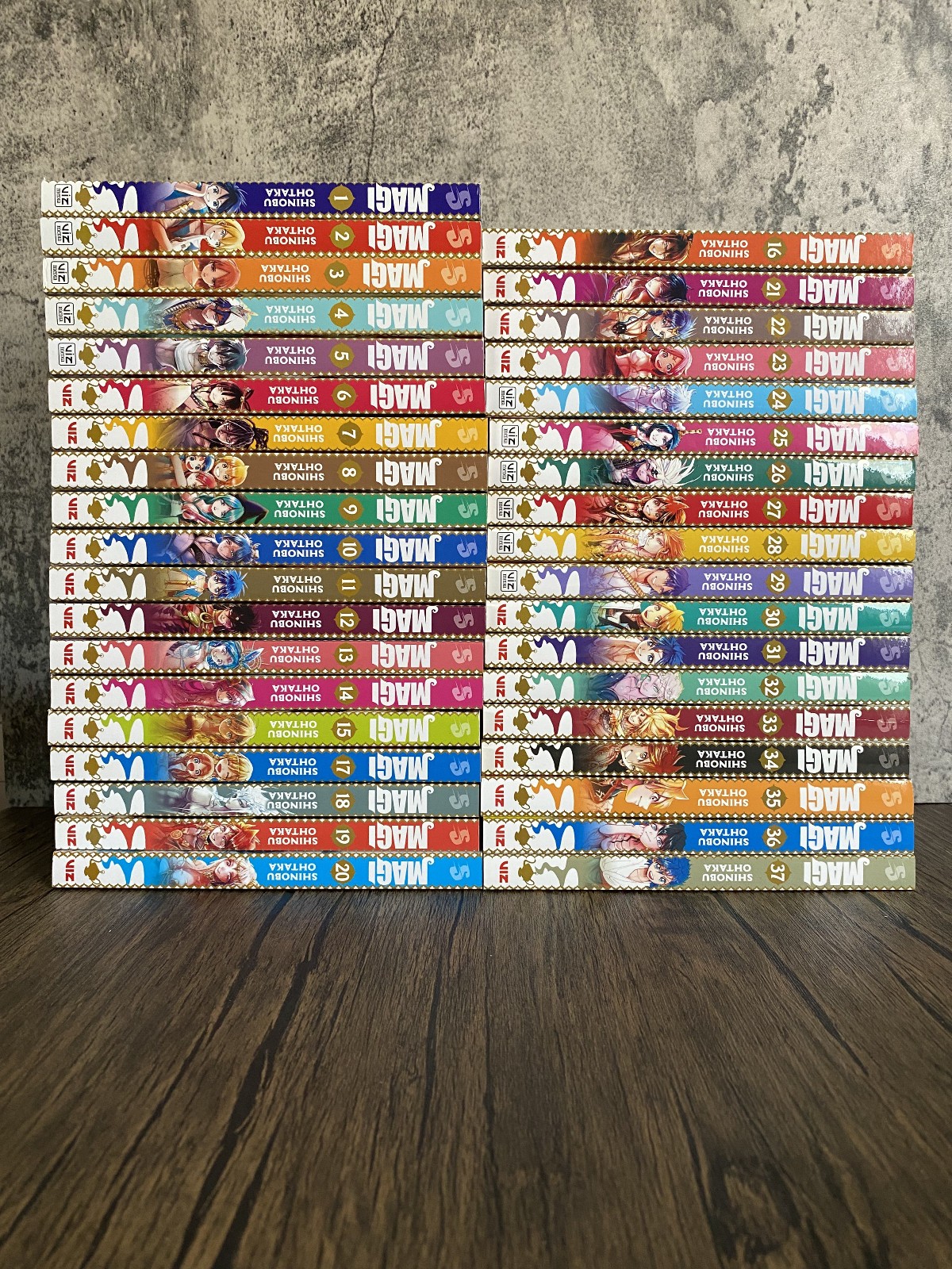 Magi The Labyrinth of Magic manga Vol In English Brand New Viz Media 1-37