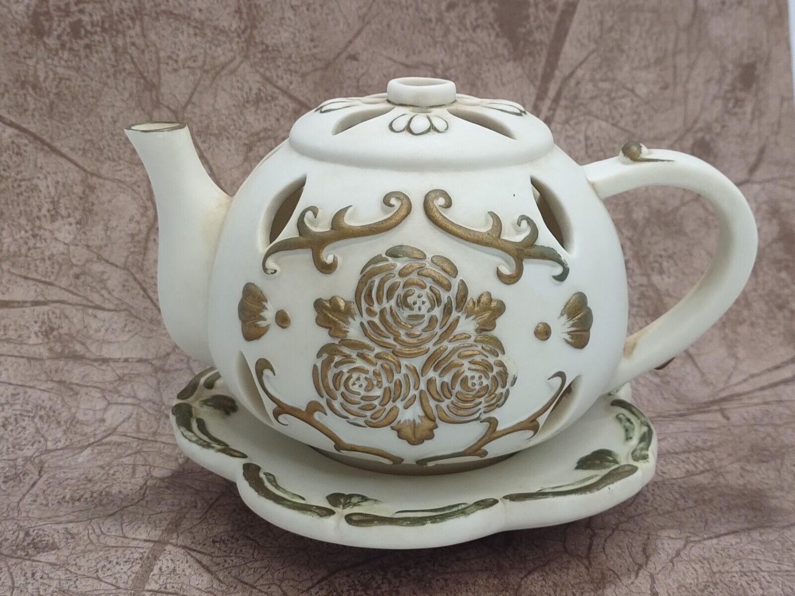 Partylite P7301 Tea Time Teapot Tealight Holder - White/Gold Roses 