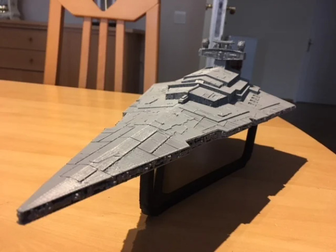 star wars heavy star destroyer 3d Printed. (8 inches)
