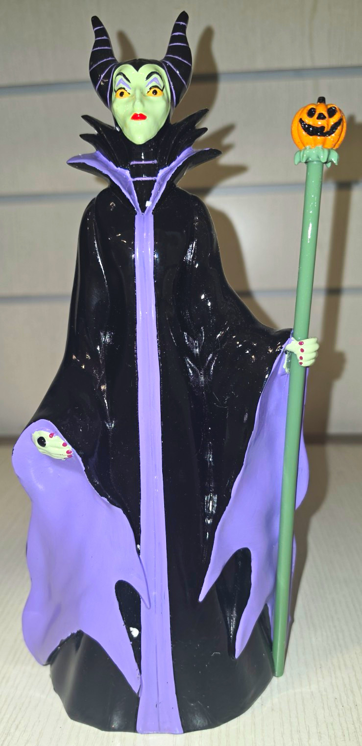 Disney Maleficent Halloween Figurine 11