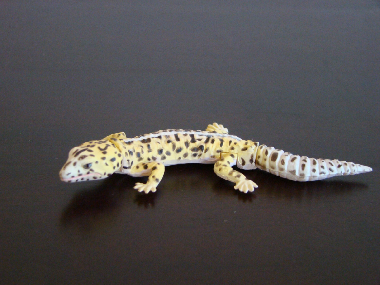 New Japan Kaiyodo Furuta Choco Egg Puzzle Pet Animal Figure Leopard Gecko Lizard