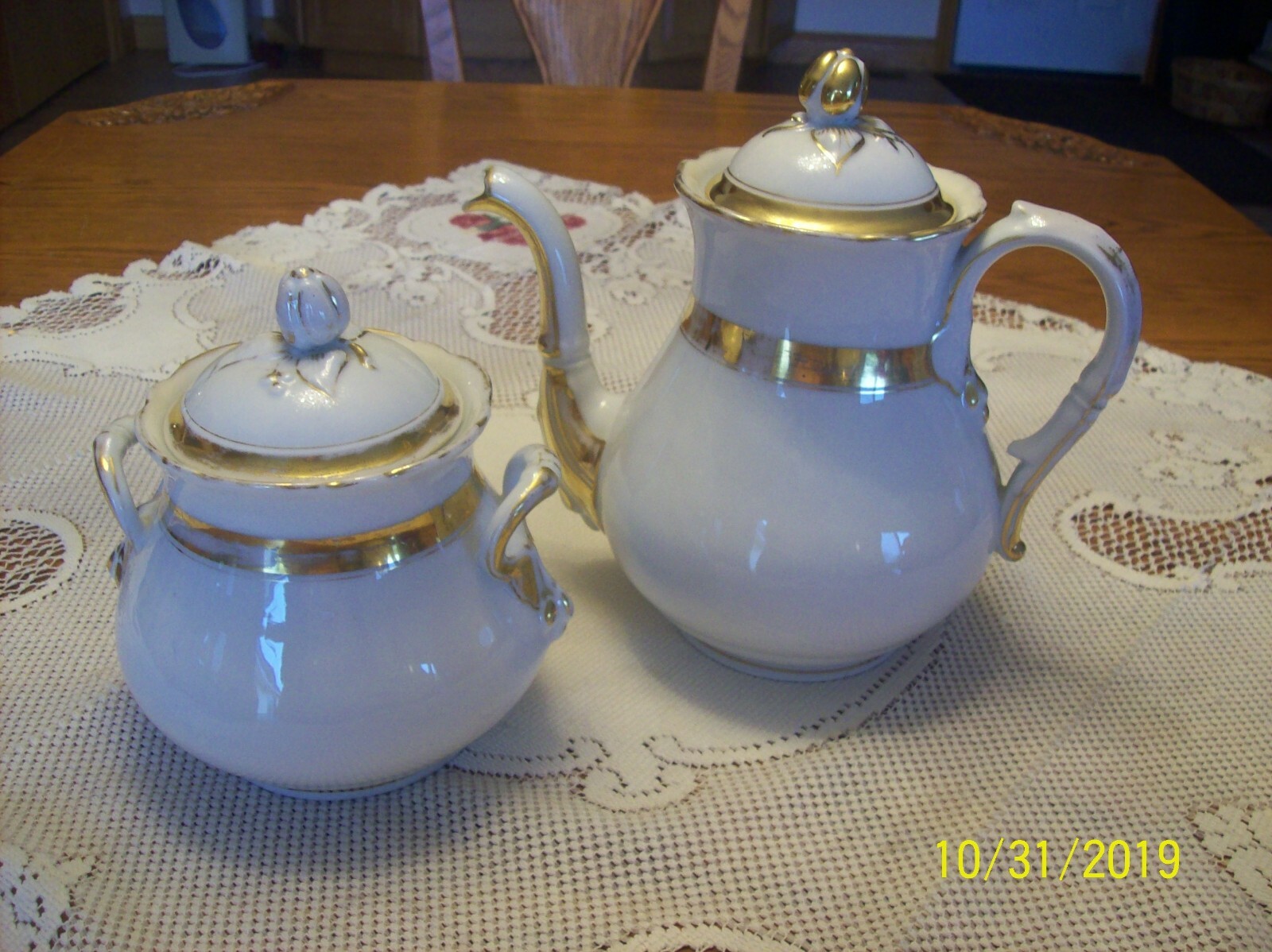 White Antique Porcelain China Coffee Pot & Covered Sugar Bowl With Gold Trim