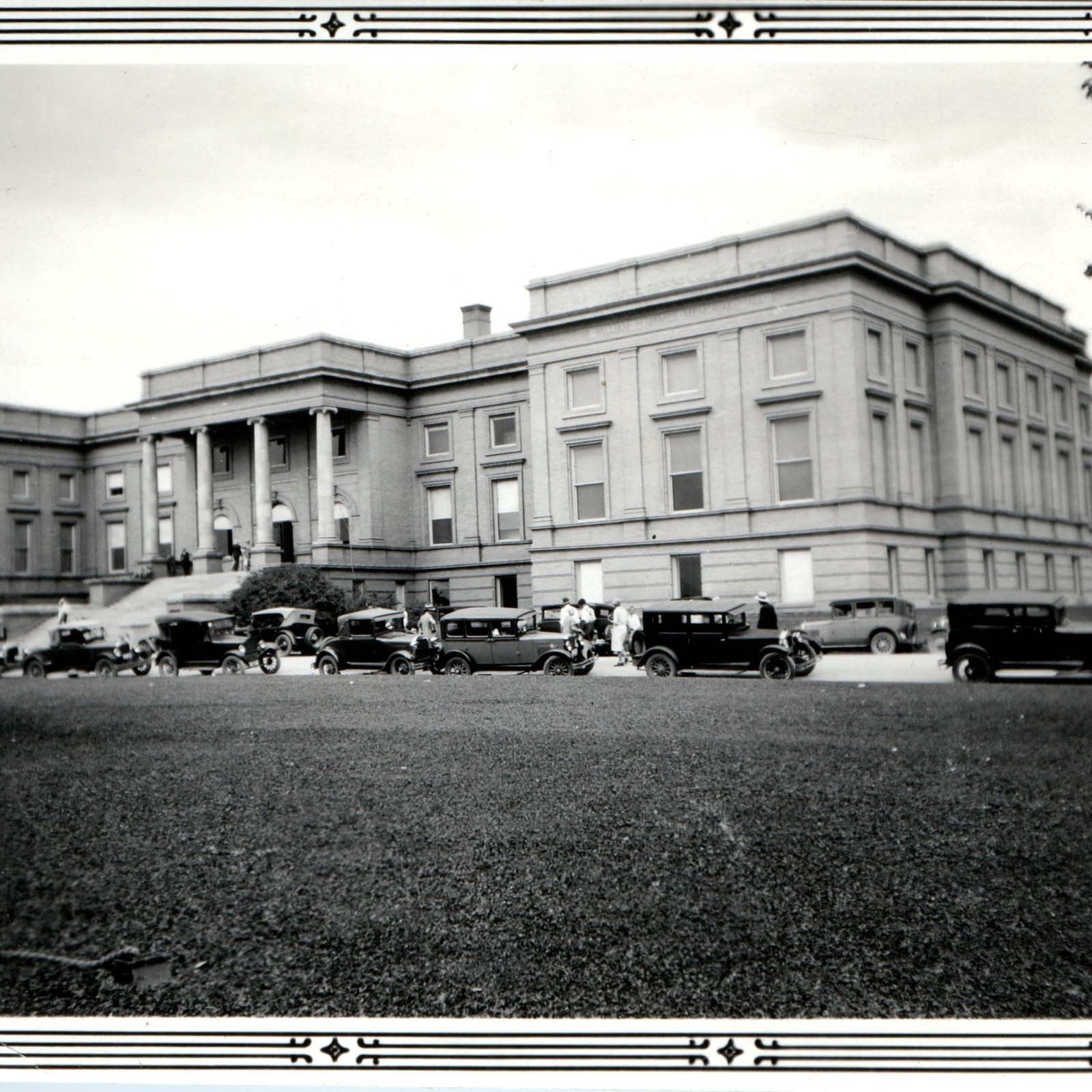 c1920s Denver CO Snapshot Photo Museum Nature Science Vintage Cars City Park Vtg