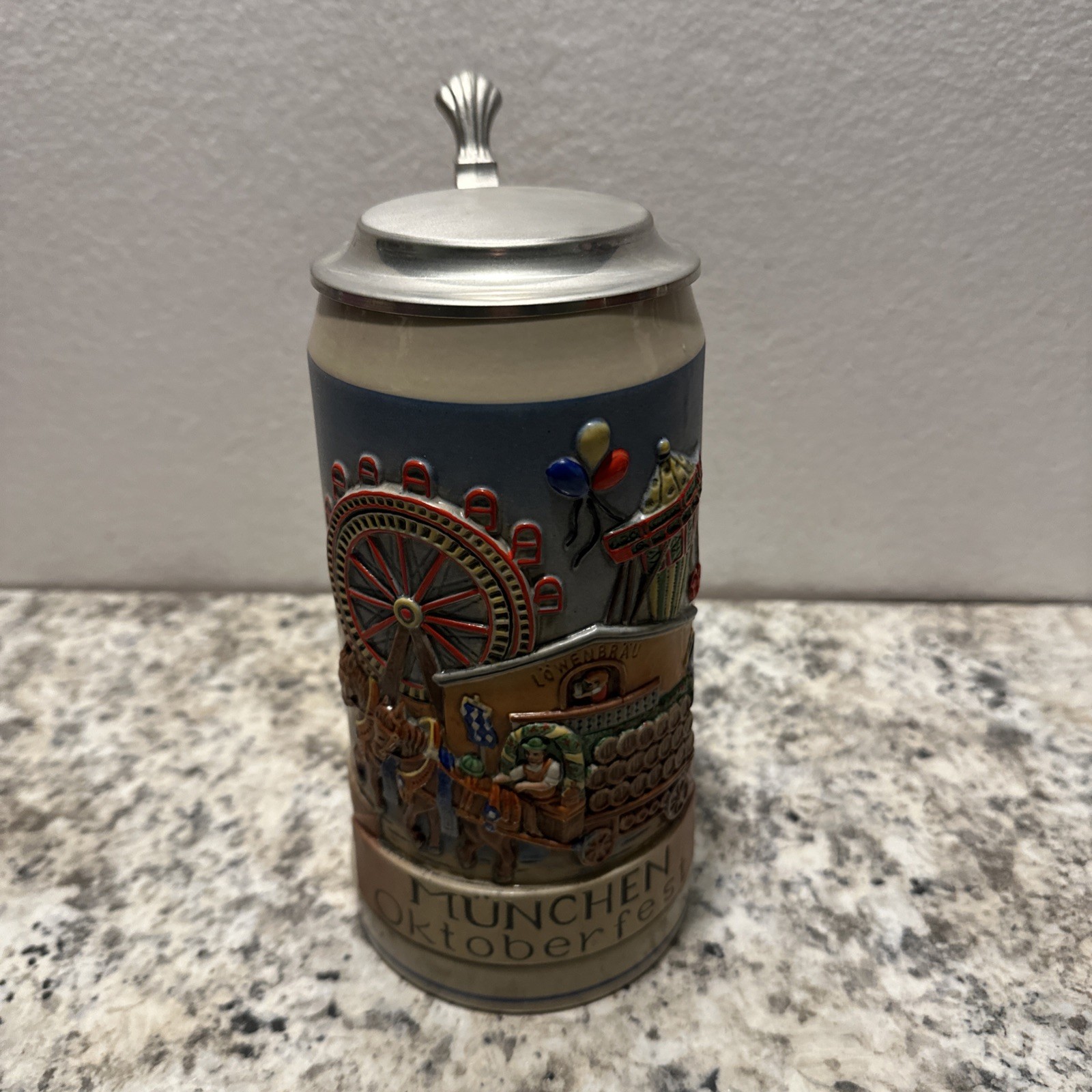 LowenBrau Munched OctoberFest stein