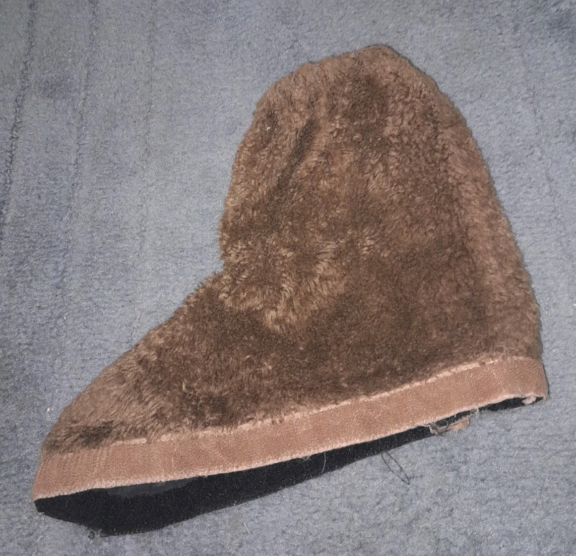 DISNEYLAND CHIP & DALE CHIPMUNK CAST MEMBER CHARACTER COSTUME FOOT RARE 