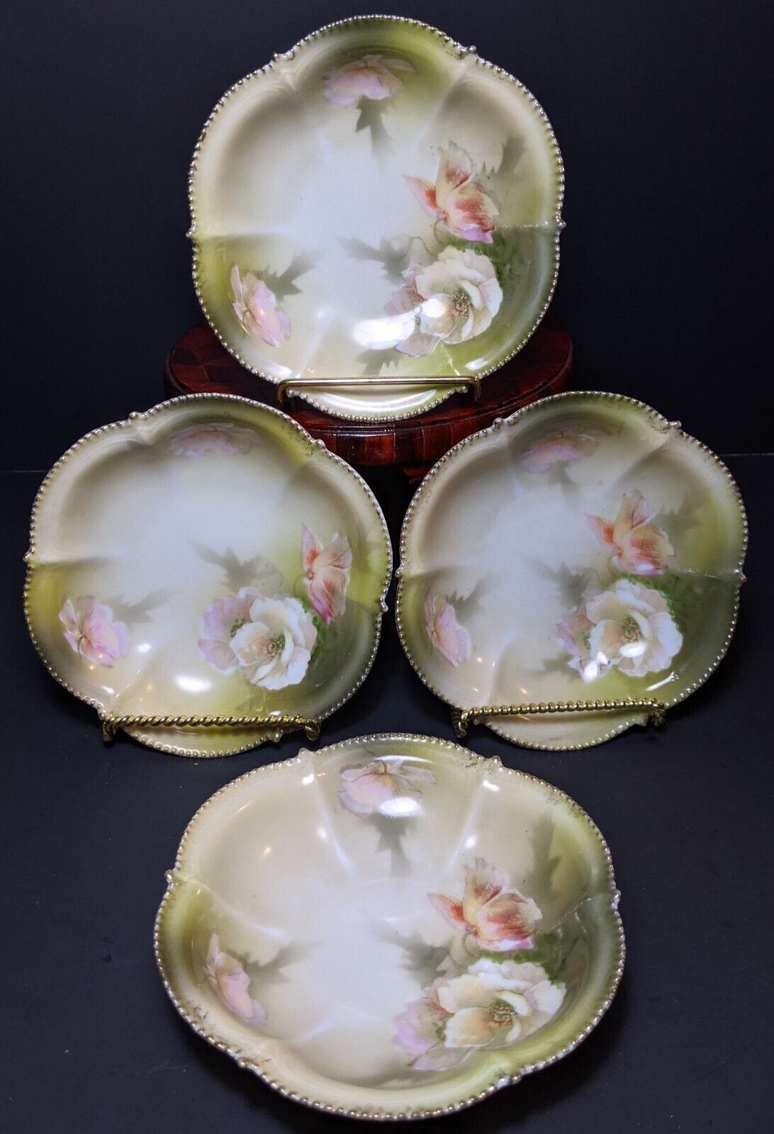 Set of 4 Antique RS Germany White/Pink Rose Berry Fruit Bowls Beaded Edge 5\