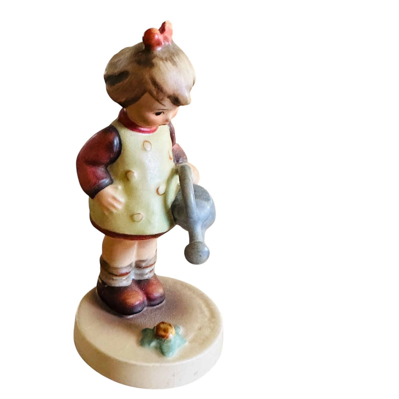 vtg Hummel Goebel Figurine Little Gardener  4.5\