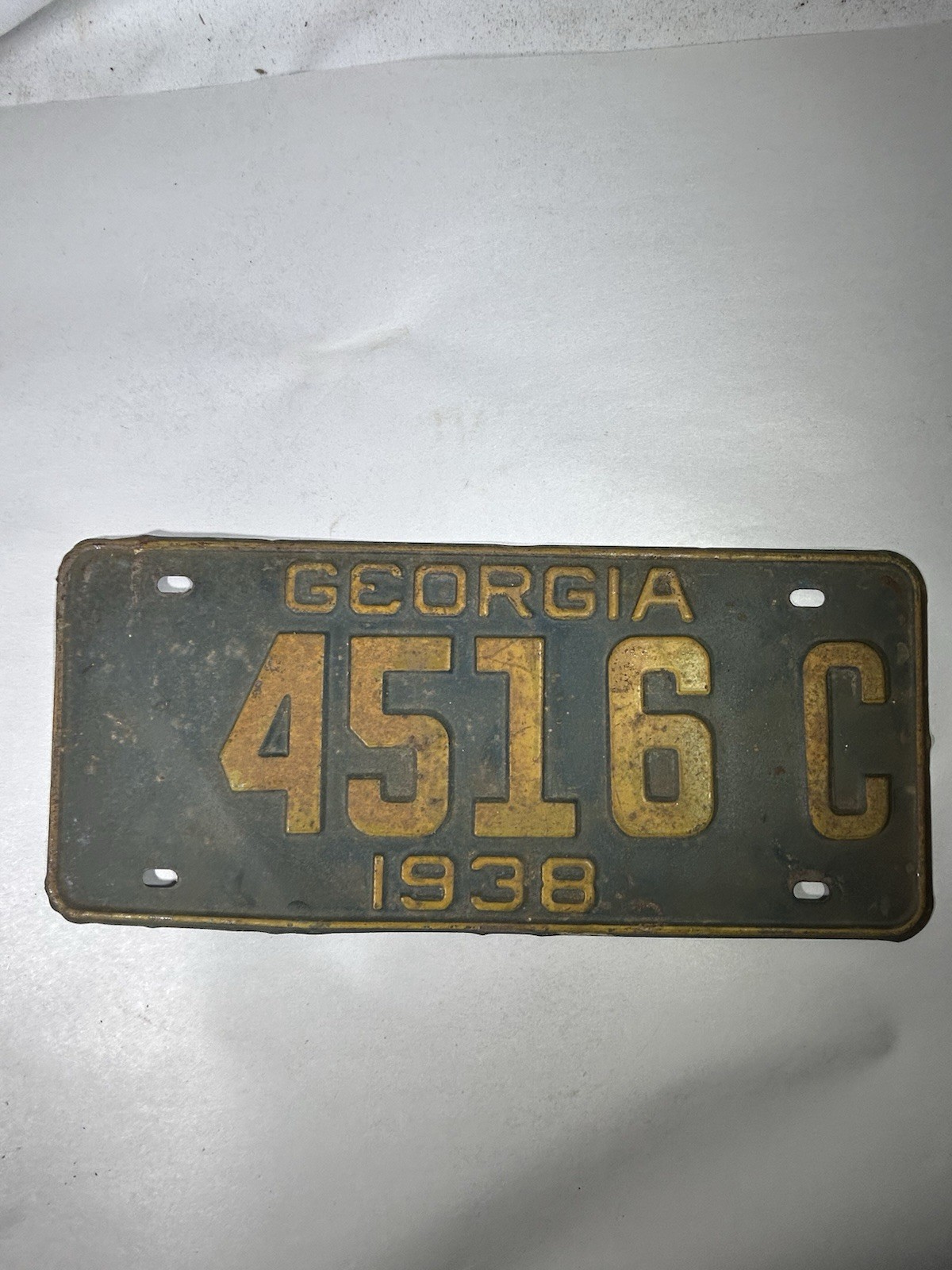 Vintage 1938 Georgia GA License Plate Car Tag All Original 4516 Collectible