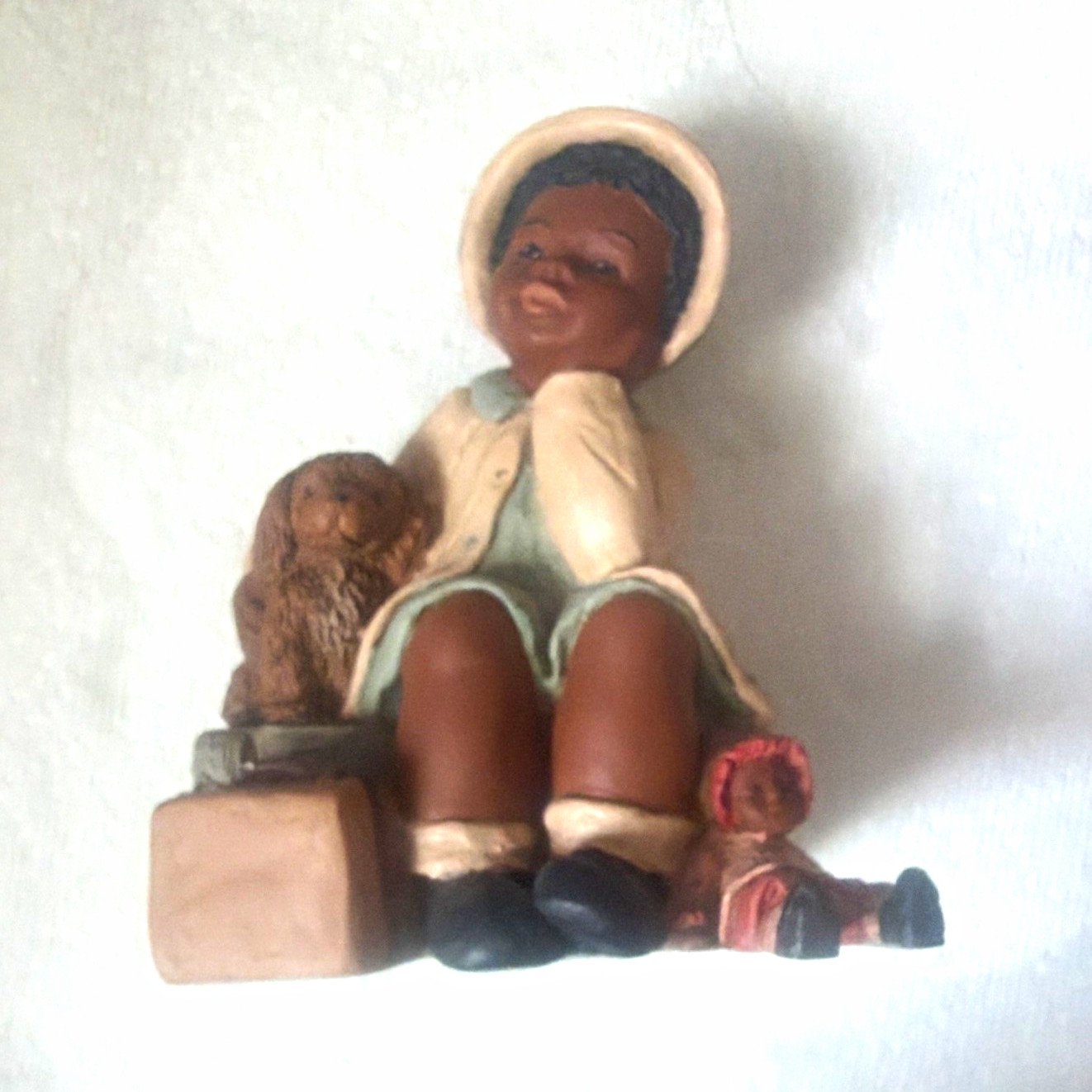 All God\'s Children Martha Holcombe Hope #247 Child Figurine 1988 Resin Painted