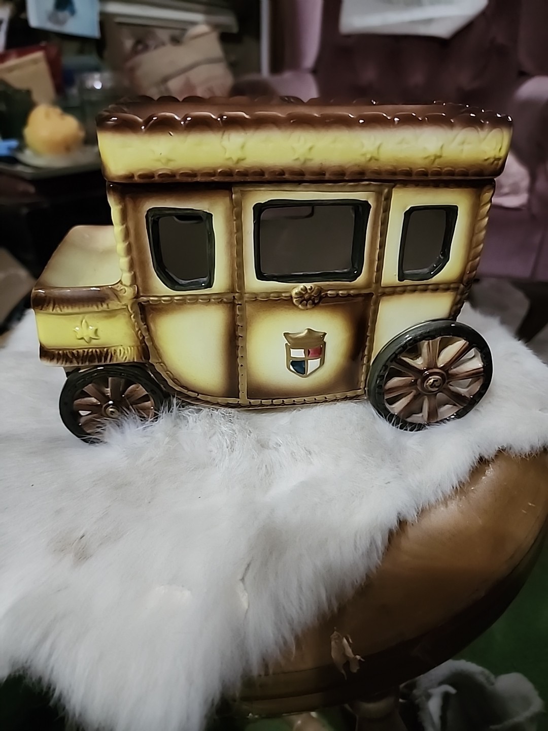 Vintage Swank Royal Coach Ware Stagecoach Covered Dish Japan  Dresser Caddy 