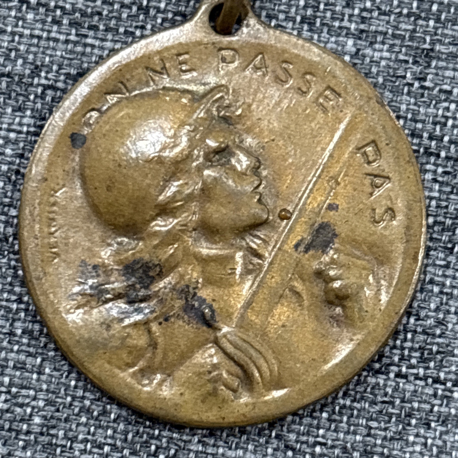1916 France WWII Verdun Medal