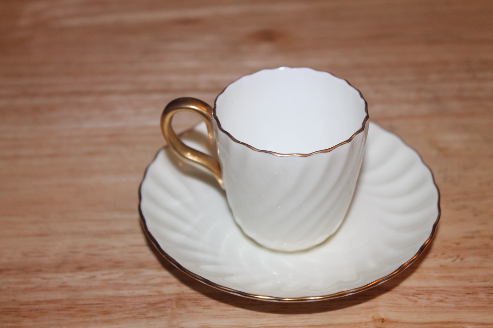Vintage Minton Clifton Tea Cup & Saucer With Gold Trim - Made In England