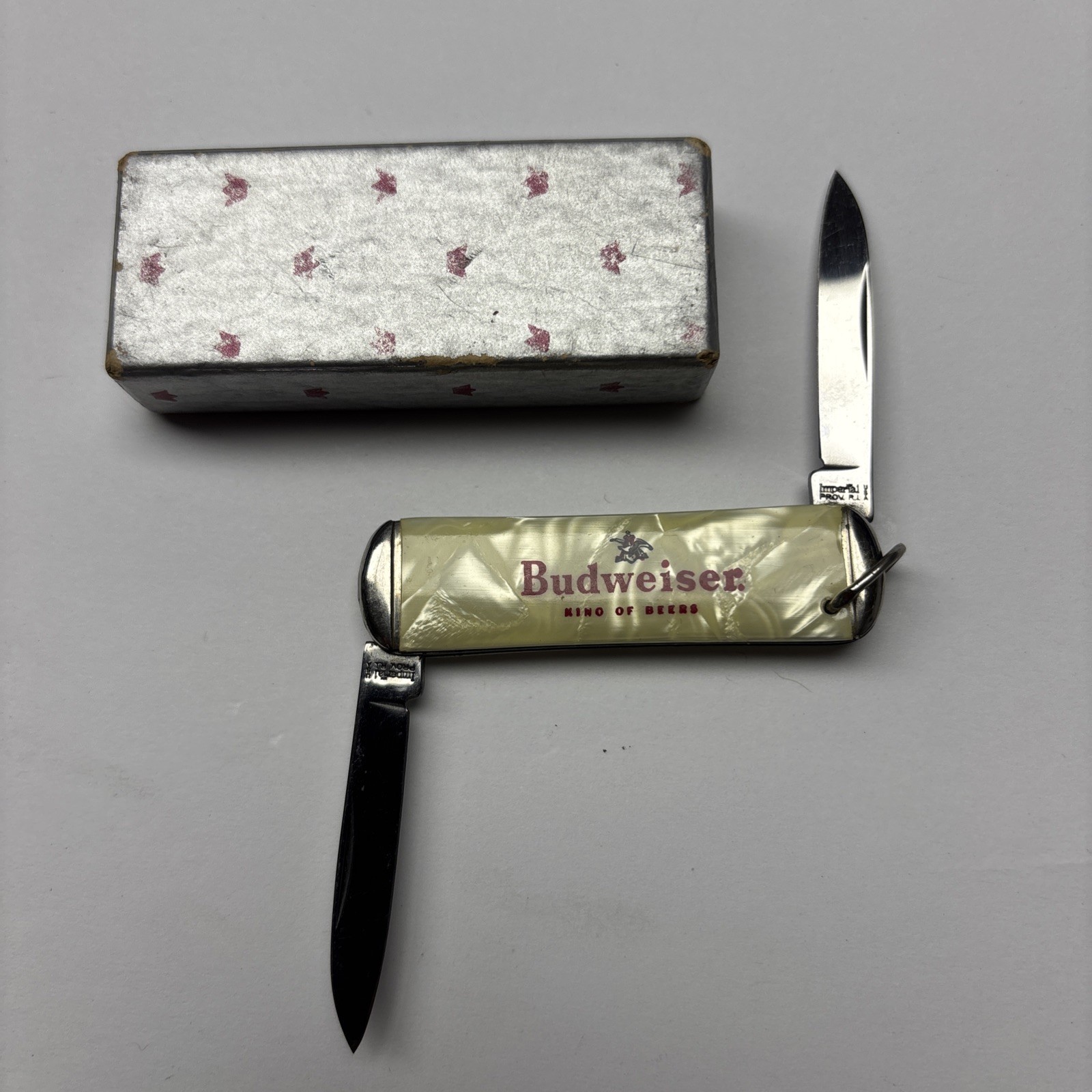 Vintage Budweiser King of Beers 2 Blade Pocket Knife With Box Looks unused 