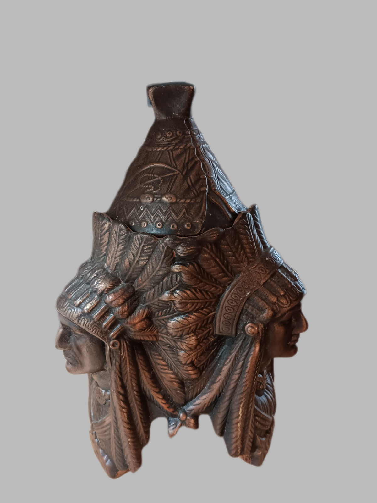 Vintage Ceramic tobacco jar/humidor, features 3 native chiefs