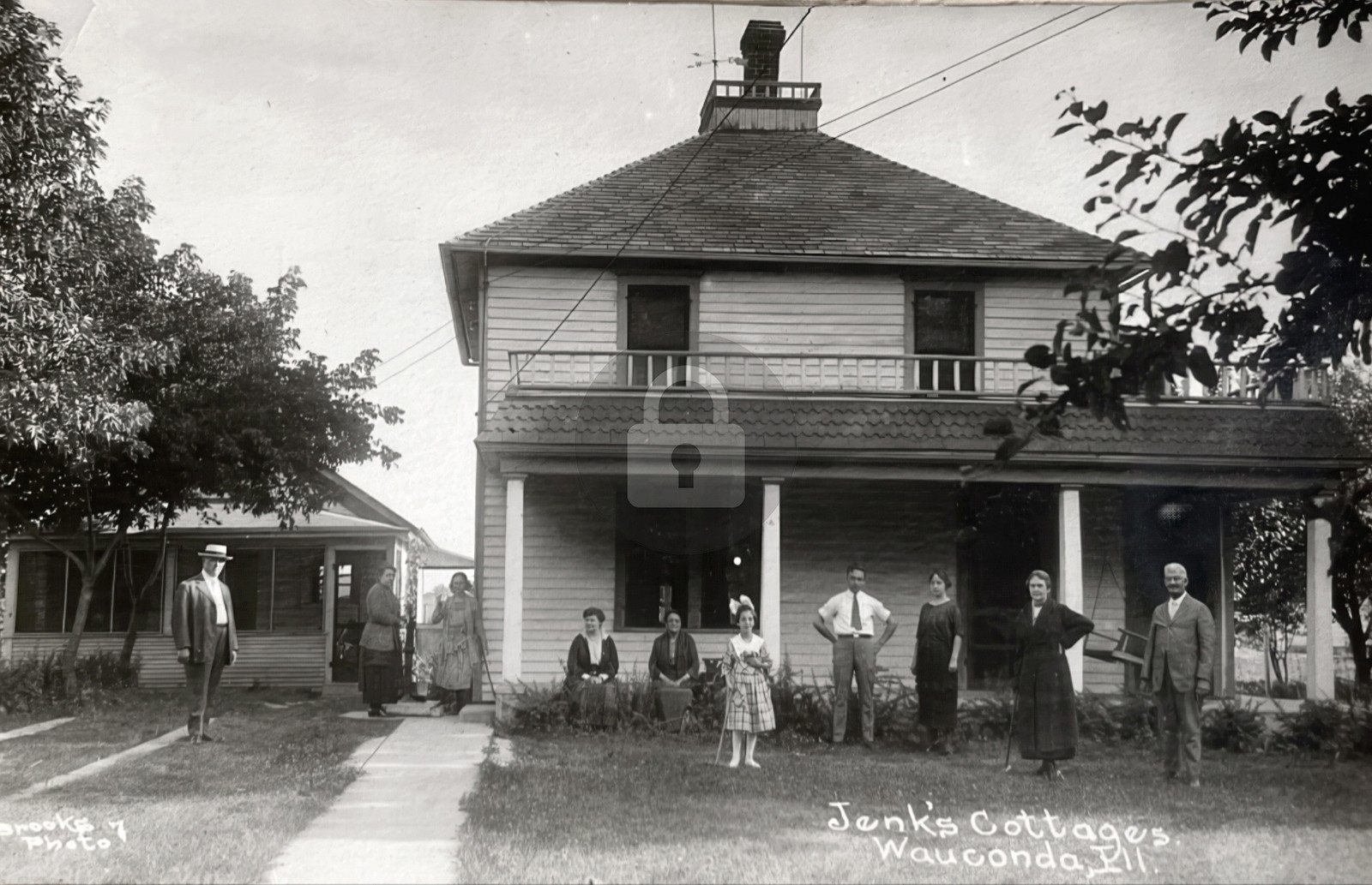 Guests at Jenk’s Cottages nr Wauconda IL Illinois RPPC Photo Postcard COPY