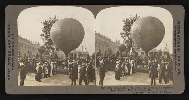 St Louis Missouri 1904 World\'s Fair Balloon Race Starting Long Distance Trip