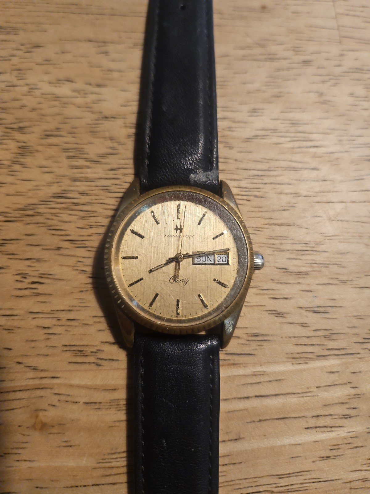 Vintage Hamilton Men's Wrist Watch. Goldelectroplated. Quartz Needs Service