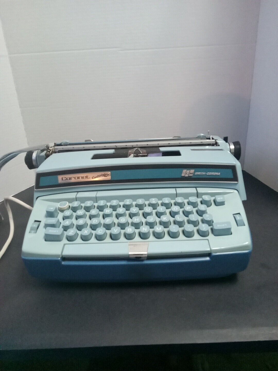Smith Corona Coronet Cartridge 12 Electronic Typewriter With Case (Read)