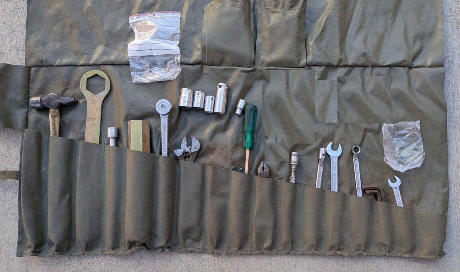 Vintage Bahco / EA Berg Military Vehicle Tool Roll & Kit Set Sweden / Argentina