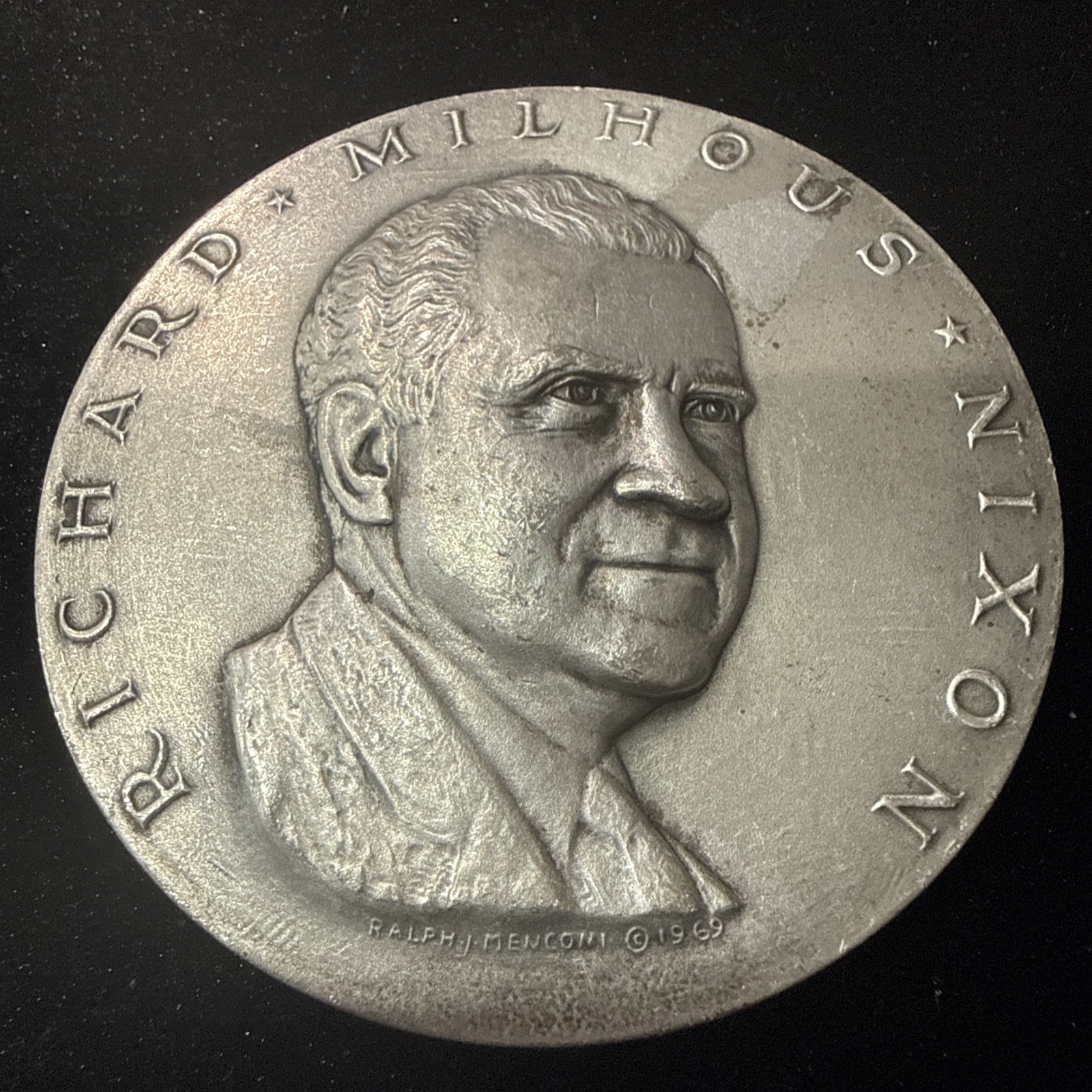 Richard M. Nixon Inauguration 1969 silver .999+ Medallion by Ralph Menconi Richard M. Nixon Inauguration 1969 silver .999+ Medallion by Ralph Menconi