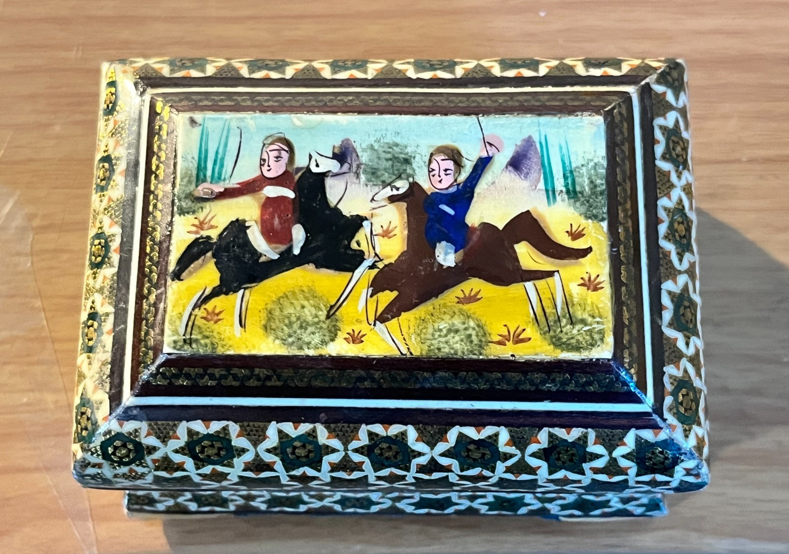 Vintage Persian Lacquered Wooden Inlaid Khatam Marquetry Hunting Scene box