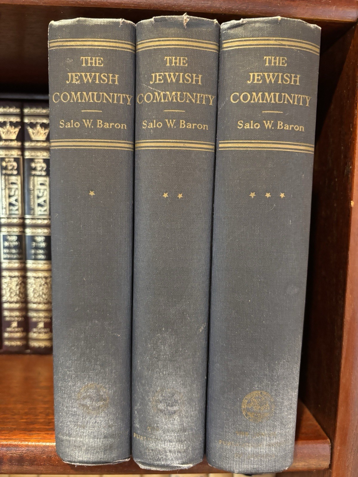 Jewish Community: Its History and Structure to the American Revolution 3 Vol Set