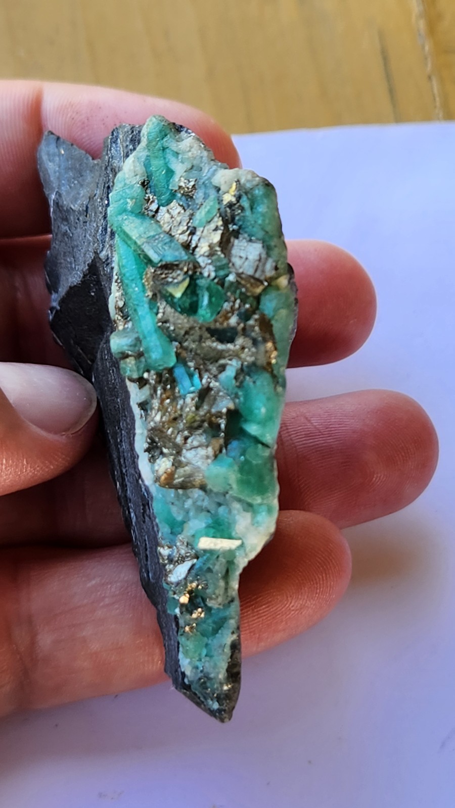 98g Natural Untreated Colombian Emerald Specimen Matrix Muzo Calcite Quartz