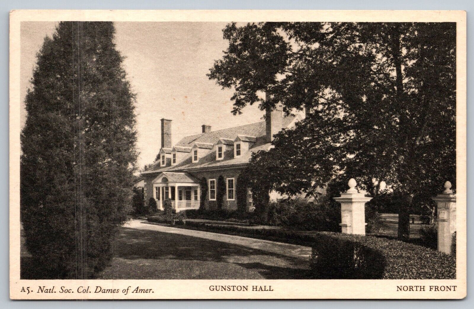 Postcard - North Front, Gunston Hall - Lorton, Virginia