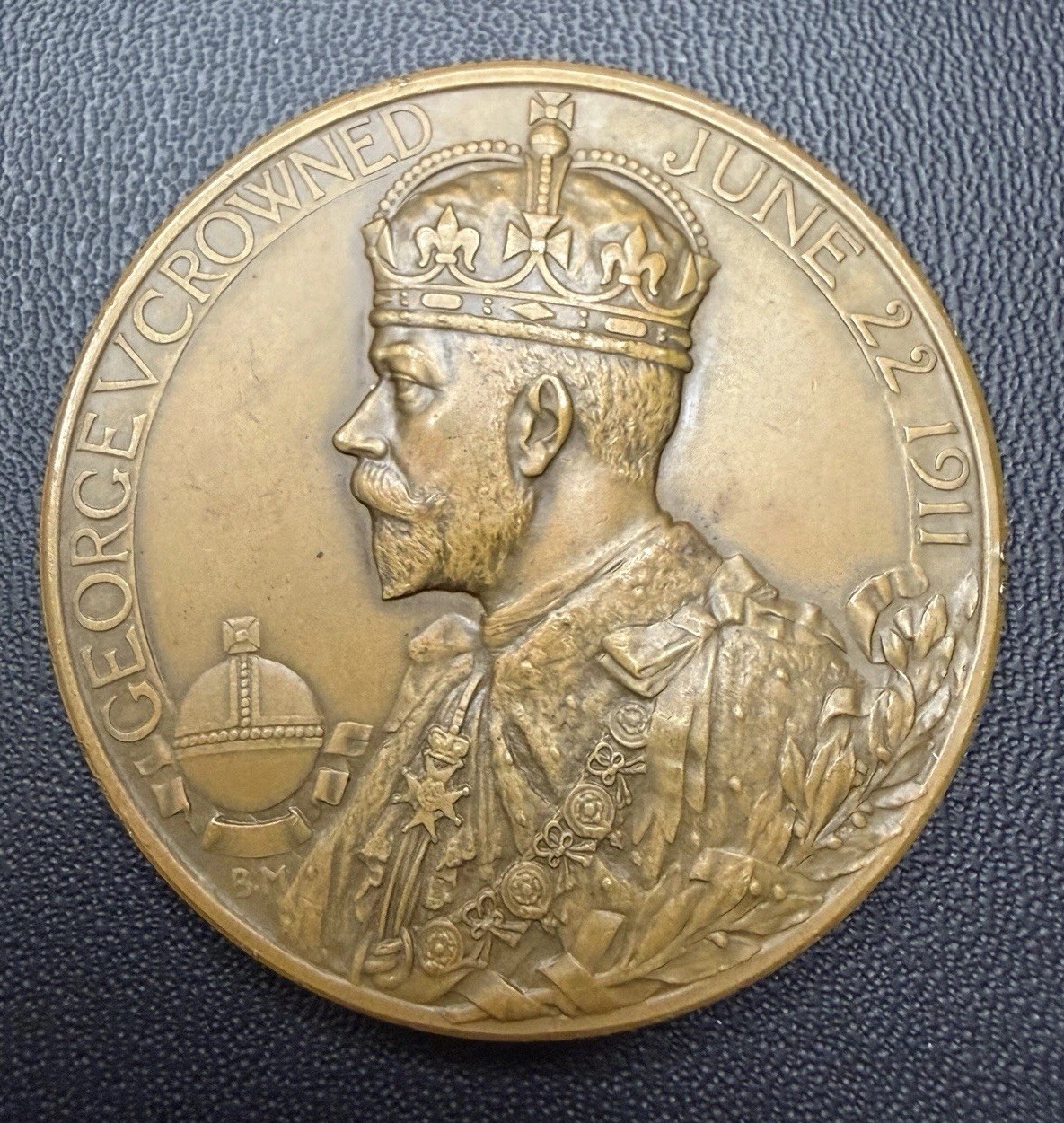 1911 King George V & Queen Mary Coronation medal bronze High Relief Large 50.9mm 1911 King George V & Queen Mary Coronation medal bronze High Relief Large 50.9mm