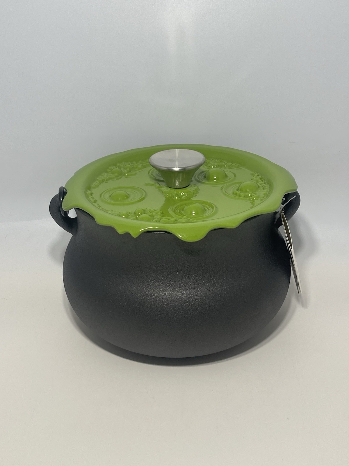 Smith and Clark Cast Iron Cauldron Pot with Green Bubbling Lid 4QT Smith and Clark Cast Iron Cauldron Pot with Green Bubbling Lid 4QT